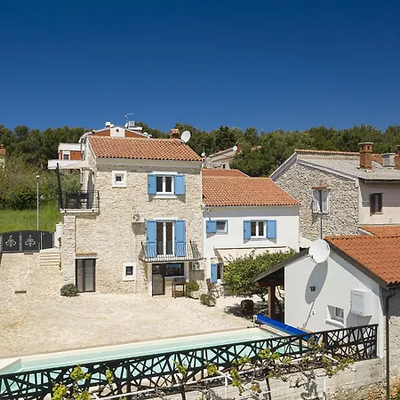 Апартаменты With Swimming Pool And Private Terrace