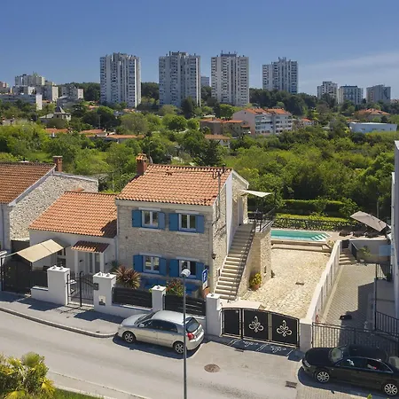With Swimming Pool And Private Terrace * Пула